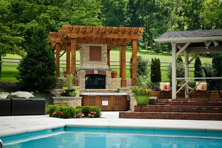 The pergola beside the pool